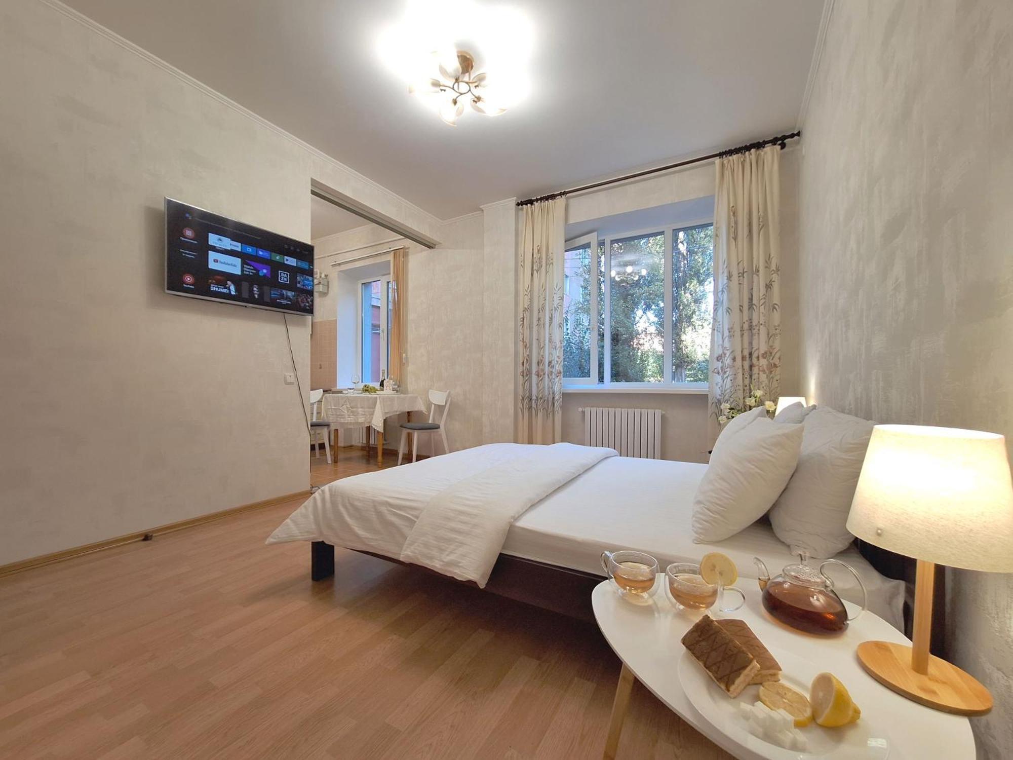 بولتافا Однокімна Квартира Біля Каштанової Алеї У Центрі Полтави Мережа Alexapartments Документи Для Відряджень Безконтатне Заселення 24-7 المظهر الخارجي الصورة